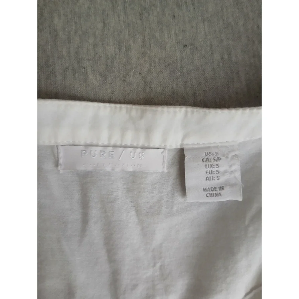 Pure Collection Top Small Embroidered Eyelet Peasant Cottage Boho Tasseled